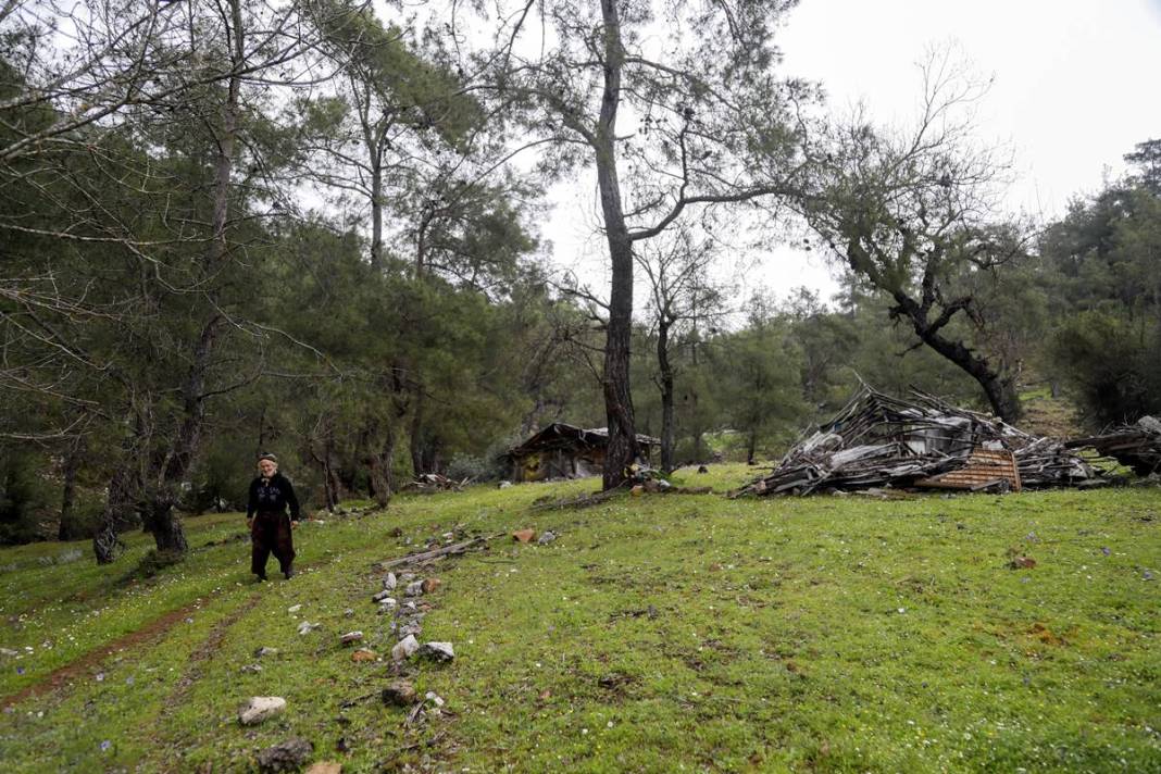 17 yıldır dağda tek başına yaşayan adamın insanlara küsme nedeni şaşırttı! Evlilik detayı dikkat çekti 4